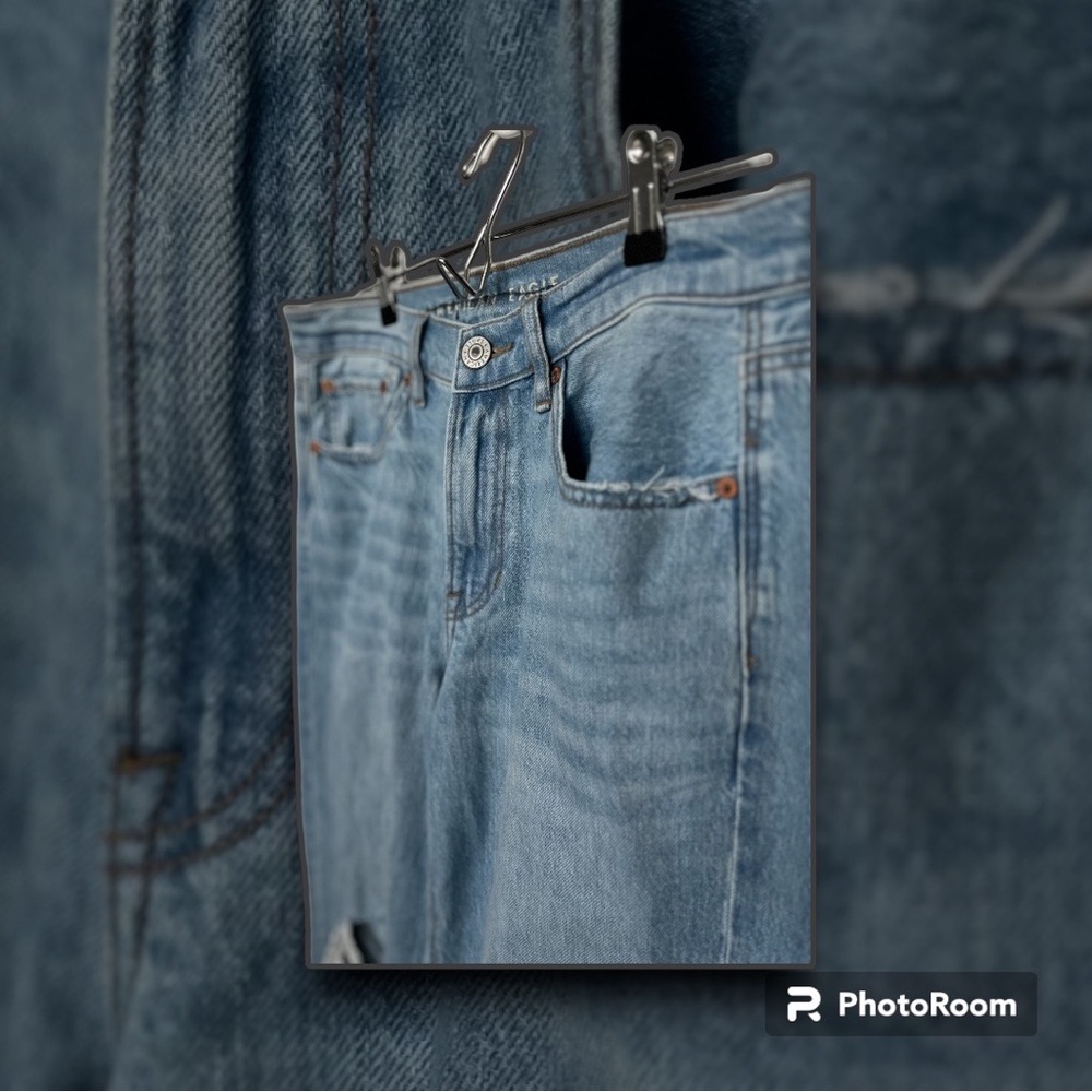 American Eagle Jeans - Picture 2 of 3